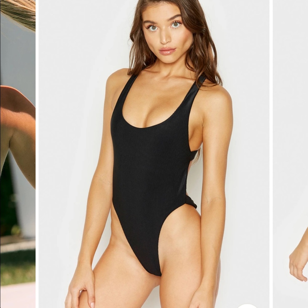 NWT frankies bikinis VIV black one piece